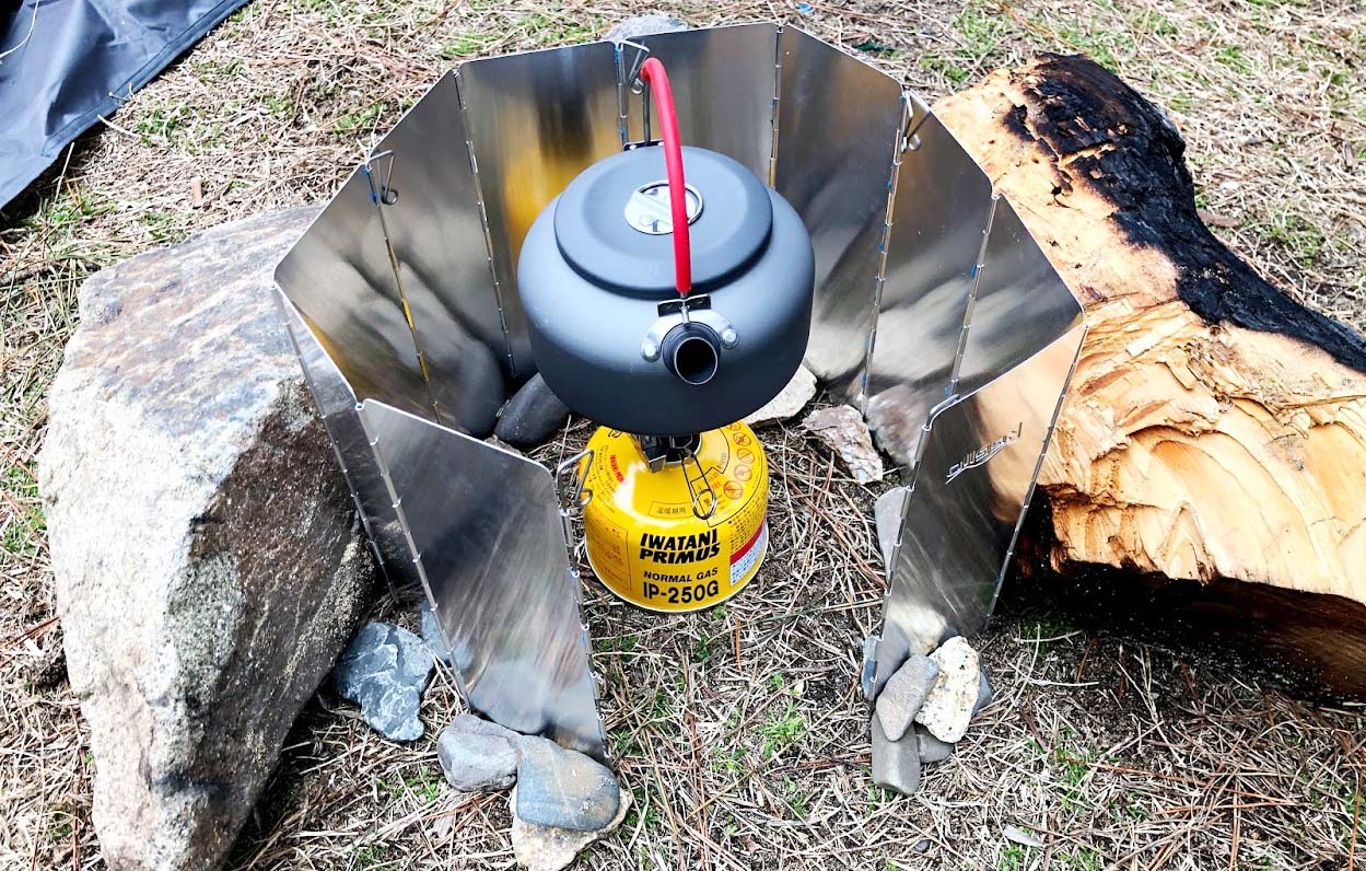 ガス缶の詰め替え】CB缶からOD缶にガスを詰替えるアダプタを使ってみた【アウトドアの節約術】｜魂を揺さぶるヨ！