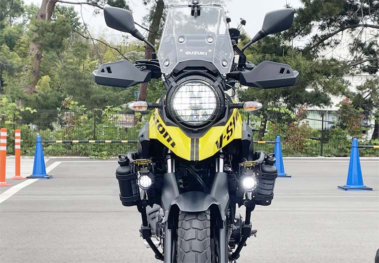 新品入荷 キジマ kijima バイク バイクパーツ フォグランプキット Vストローム250 ABS 2017年~ SUZUKI 205-6150A 